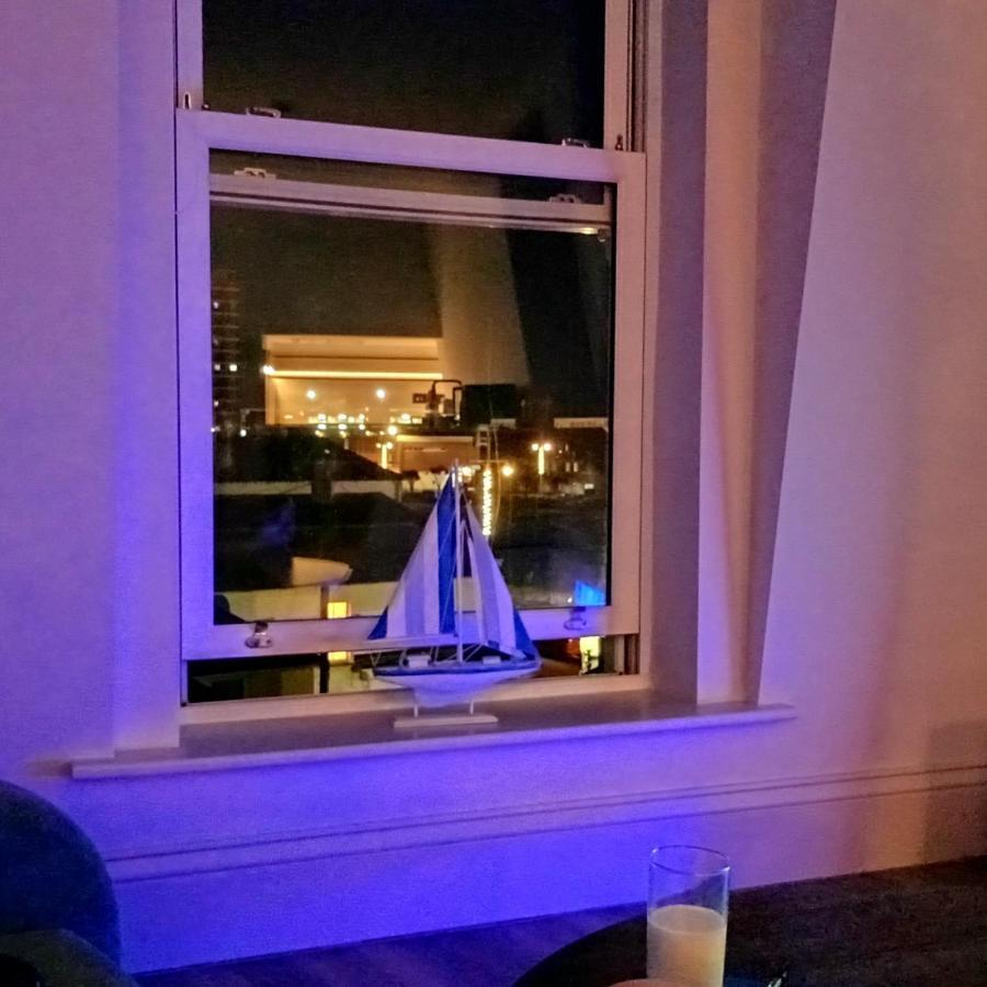 Glorious Duplex Holiday Apartment By The Sea Bognor Regis Extérieur photo